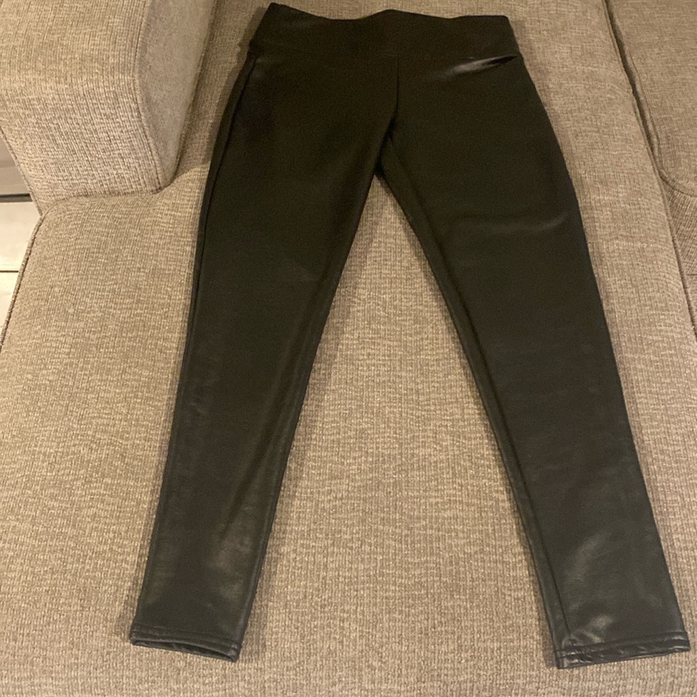 Vince Camuto Black Faux Pants Size Small